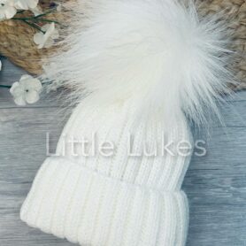 Kleo Kids White Single Pompom Hat