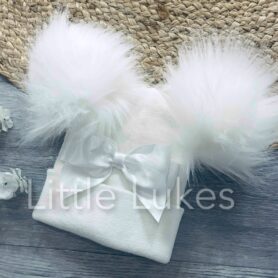 Kleo Kids White Bow Double Pom Hat